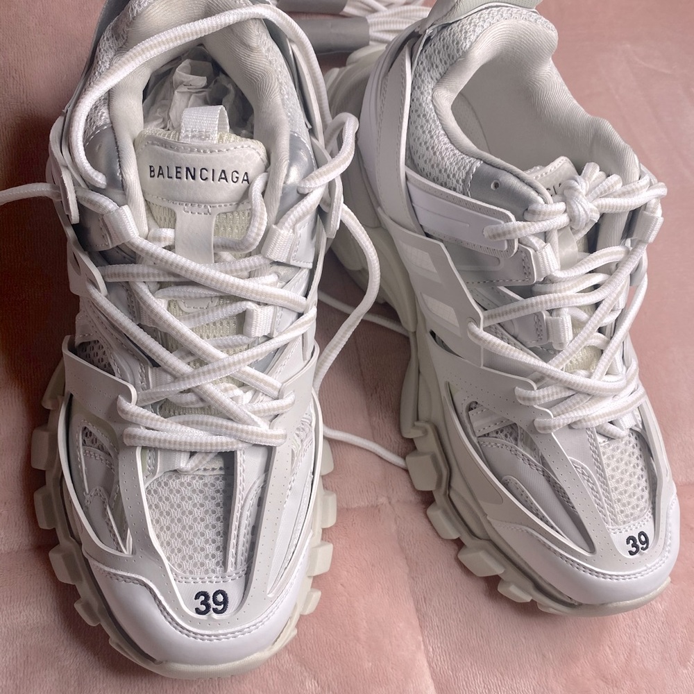 Balenciaga trackers